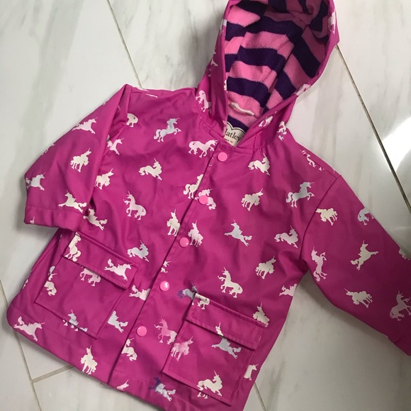 Hatley Other - 🦄 HATLEY LINED COLOR CHANGING RAIN COAT SIZE 2